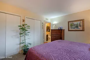 365 W Calle De La Amistad, Green Valley, AZ 85614 - Photo 17