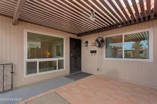 365 W Calle De La Amistad, Green Valley, AZ 85614 - Photo 5