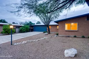 7665 E Adams Dr, Tucson, AZ 85715 - Photo 21
