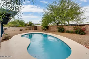 7665 E Adams Dr, Tucson, AZ 85715 - Photo 31