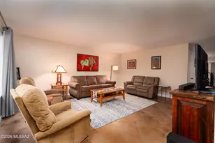 7665 E Adams Dr, Tucson, AZ 85715 - Photo 11