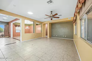 1160 W Tenniel Dr, Green Valley, AZ 85614 - Photo 23