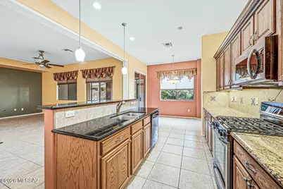 1160 W Tenniel Drive, Green Valley, AZ 85614 - Photo 21