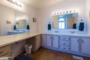 1045 W Barbara Pl, Oracle, AZ 85623 - Photo 15