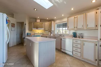 1045 W Barbara Place, Oracle, AZ 85623 - Photo 7