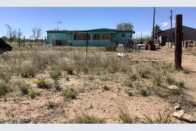 18 W Apache Way, Cochise, AZ 85606 - Photo 1