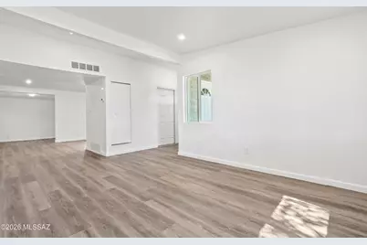 5466 S Santa Cruz Avenue, Tucson, AZ 85706 - Photo 3