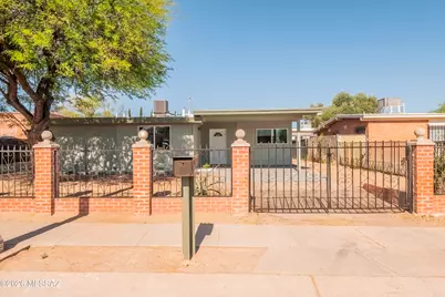5466 S Santa Cruz Avenue, Tucson, AZ 85706 - Photo 1