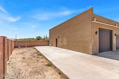 670 N Ivy Place, Vail, AZ 85641 - Photo 11