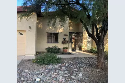 5710 N Camino Del Sol, Tucson, AZ 85718 - Photo 1