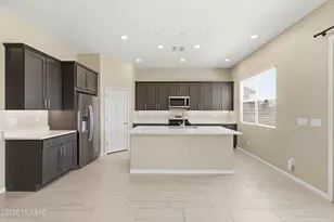 10613 W Whitehall Dr, Marana, AZ 85653 - Photo 3