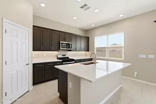 10613 W Whitehall Dr, Marana, AZ 85653 - Photo 5
