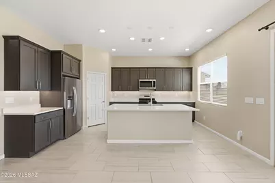 10613 W Whitehall Drive, Marana, AZ 85653 - Photo 9