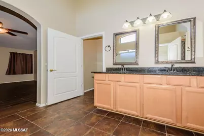 17173 S Sienna Bluffs Trail, Corona de Tucson, AZ 85641 - Photo 17