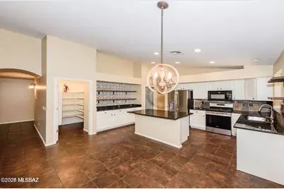 17173 S Sienna Bluffs Trail, Corona de Tucson, AZ 85641 - Photo 7