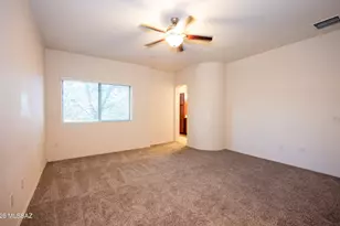 2390 E Blue Diamond Dr, Tucson, AZ 85718 - Photo 9