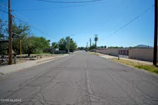 2460 N Balboa Ave, Tucson, AZ 85705 - Photo 17