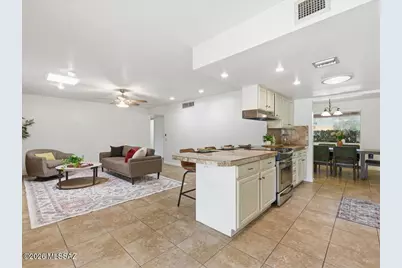 8234 E Big Horn Trail, Tucson, AZ 85750 - Photo 7