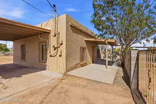 402 W 41st St, Tucson, AZ 85713 - Photo 3
