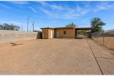 402 W 41st Street, Tucson, AZ 85713 - Photo 17