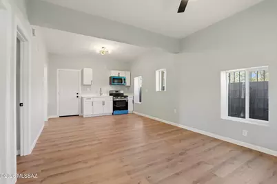 402 W 41st Street, Tucson, AZ 85713 - Photo 7