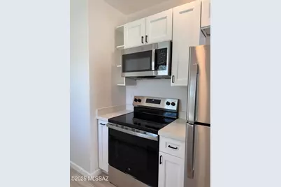 717 N 7th Avenue #C, Tucson, AZ 85705 - Photo 7
