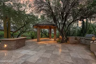 6200 N Desert Moon Loop, Tucson, AZ 85750 - Photo 7