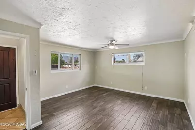 2558 E Glenn Street, Tucson, AZ 85716 - Photo 9