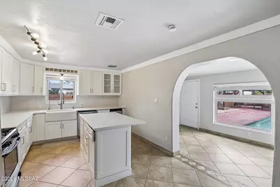 2558 E Glenn Street, Tucson, AZ 85716 - Photo 5