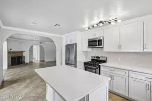 2558 E Glenn St, Tucson, AZ 85716 - Photo 9