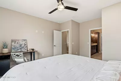 9029 S Seven Oaks Drive, Hereford, AZ 85615 - Photo 29