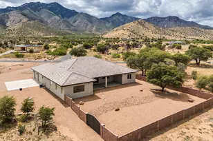 9029 S Seven Oaks Dr, Hereford, AZ 85615 - Photo 7
