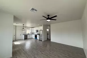 670 W Wyoming St, Tucson, AZ 85706 - Photo 7