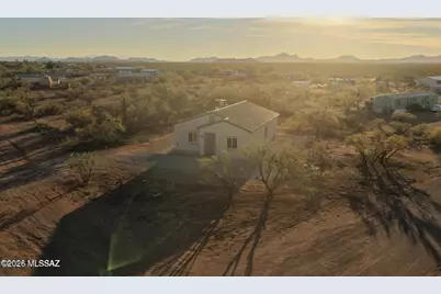 670 W Wyoming Street, Tucson, AZ 85706 - Photo 1