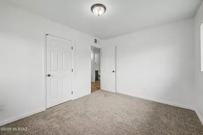 2709 E Norton Vista, Tucson, AZ 85713 - Photo 13