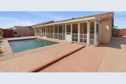 12383 W Jenero Drive, Arizona City, AZ 85123 - Photo 5