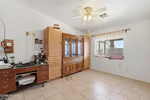 12383 W Jenero Dr, Arizona City, AZ 85123 - Photo 23