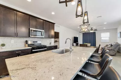 11014 S Rila Drive, Vail, AZ 85641 - Photo 3