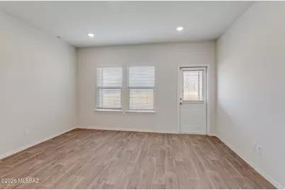 10002 N Guayacan Trail, Marana, AZ 85653 - Photo 9