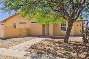 9990 N Stratton Saddle Trail, Tucson, AZ 85742 - Photo 3