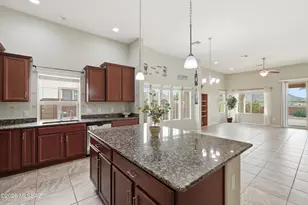 8767 W Cadwell Way, Marana, AZ 85653 - Photo 15