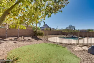 7705 W Taltson Dr, Tucson, AZ 85743 - Photo 29