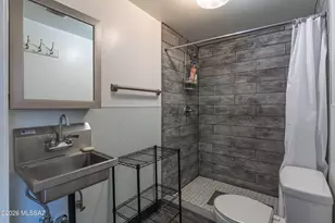 802 E Silverlake Rd, Tucson, AZ 85713 - Photo 31