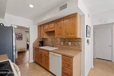 307 N Calle De Las Profetas, Green Valley, AZ 85614 - Photo 9