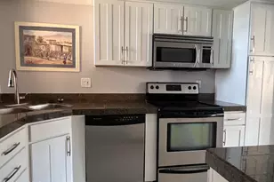 6651 N Campbell Ave, Tucson, AZ 85718 - Photo 9