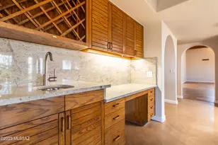 7164 N Cathedral Rock Pl, Tucson, AZ 85718 - Photo 11