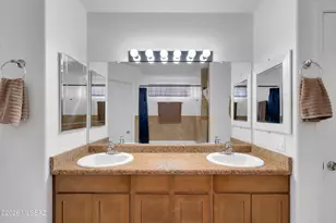 1537 W Thatcher St, Tucson, AZ 85746 - Photo 27