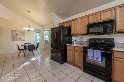 1380 W Copper Creek Place, Oro Valley, AZ 85737 - Photo 21