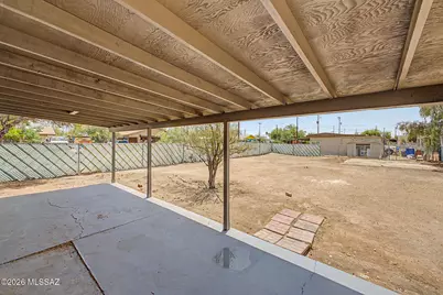 246 E President Street, Tucson, AZ 85714 - Photo 13