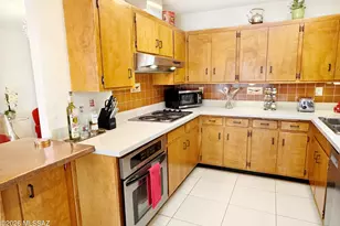 5050 E Julia St, Tucson, AZ 85711 - Photo 15
